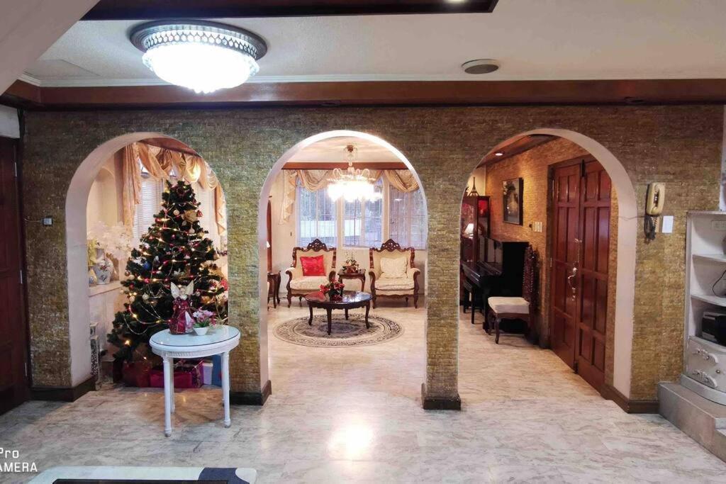 Big House In Quezon City Манила Экстерьер фото